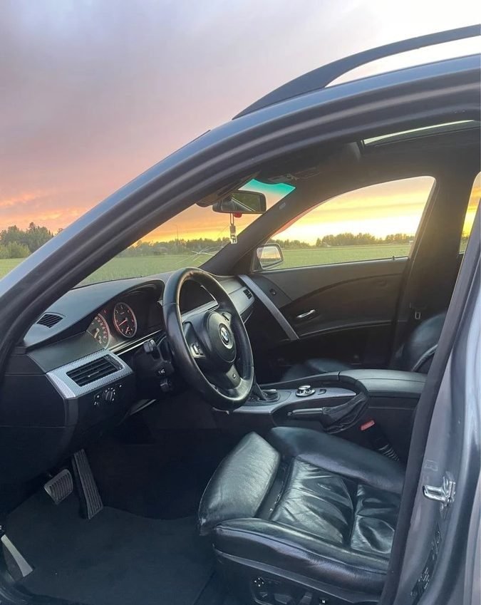 BMW 535d sisätila